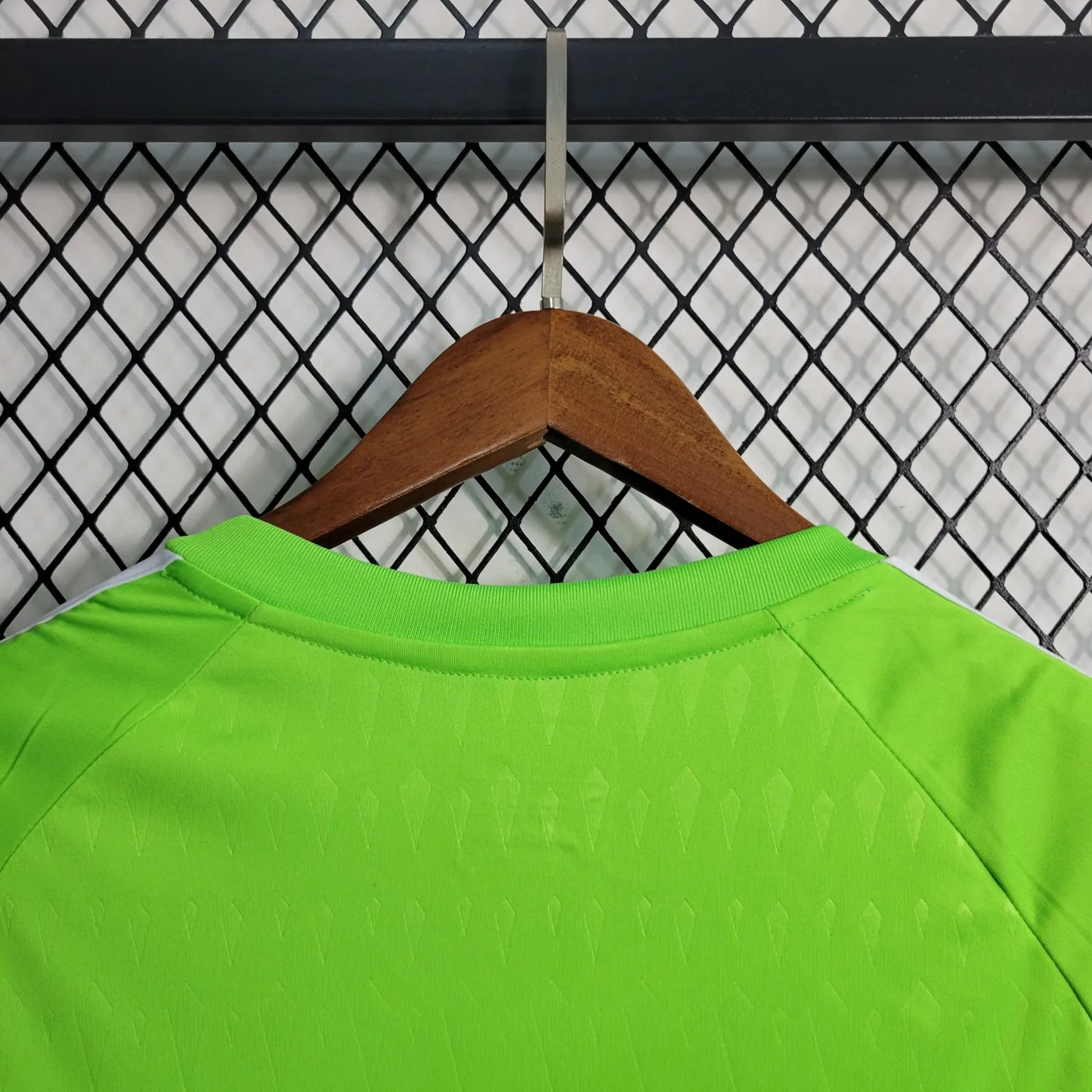 23-24 Manchester United Goalkeeper Fans Jersey