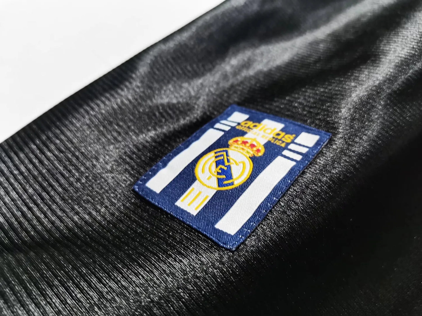 1999-01 Real Madrid Away Retro Jersey