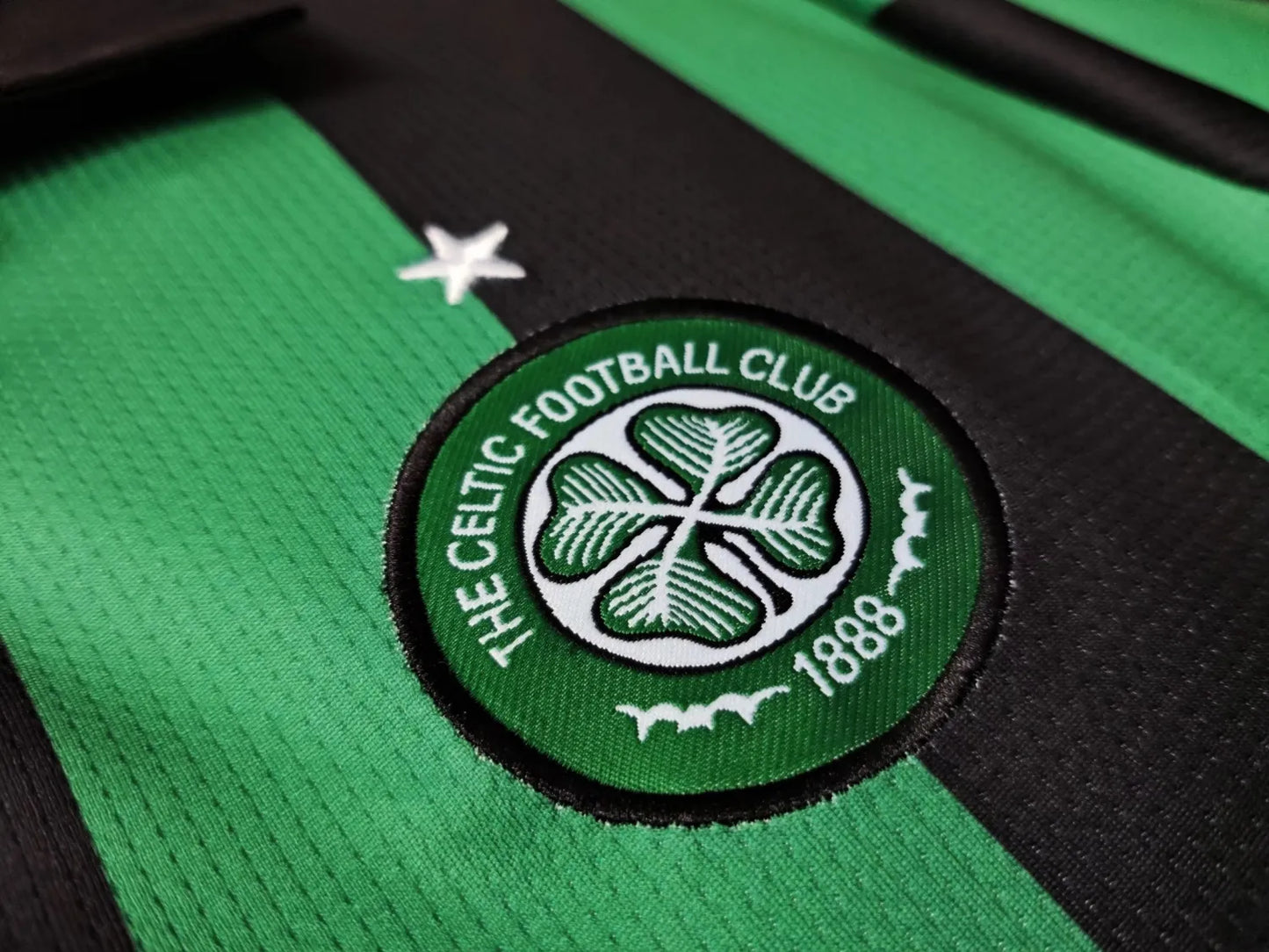 2006-07 Celtic Away Retro Jersey