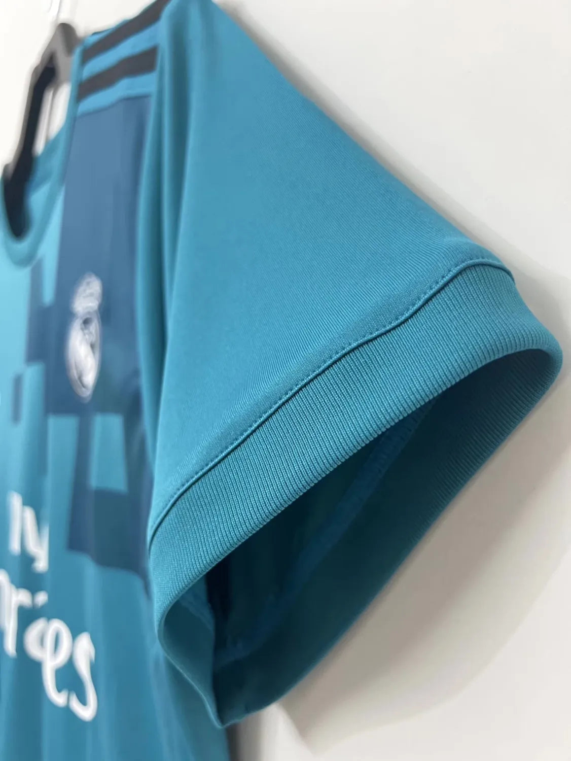 17-18 Real Madrid Third Retro Jersey