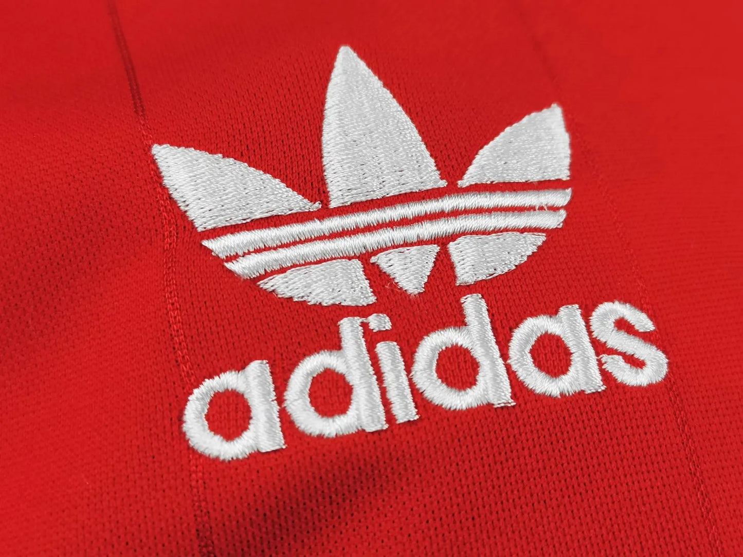 1984 Manchester United Home Retro Jersey