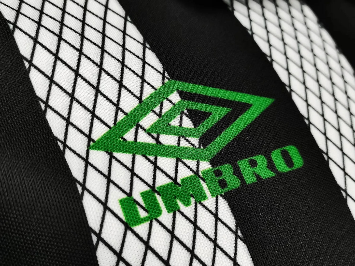 1994-95 Celtic Away Retro Jersey