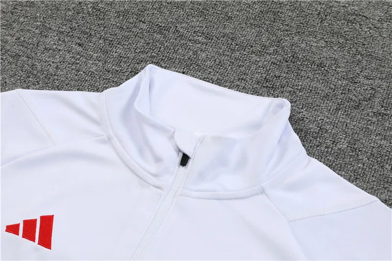 23-24 Manchester United Training Suit