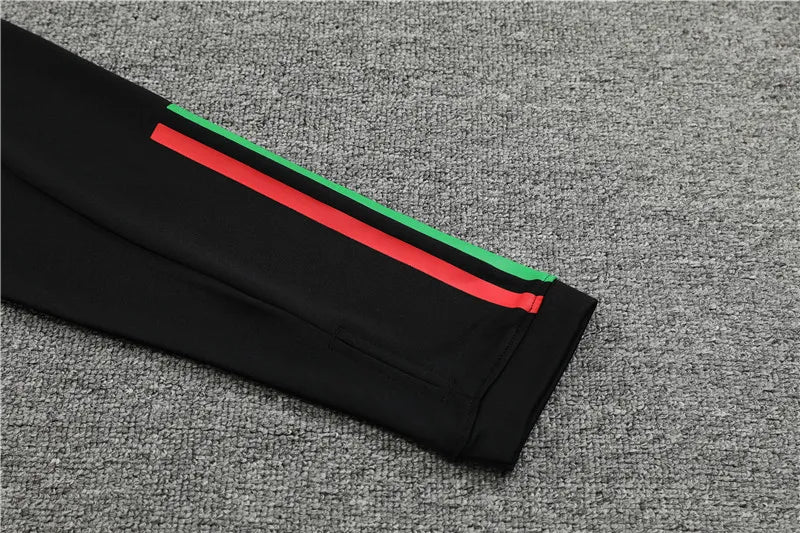 23-24 Manchester United Training Suit