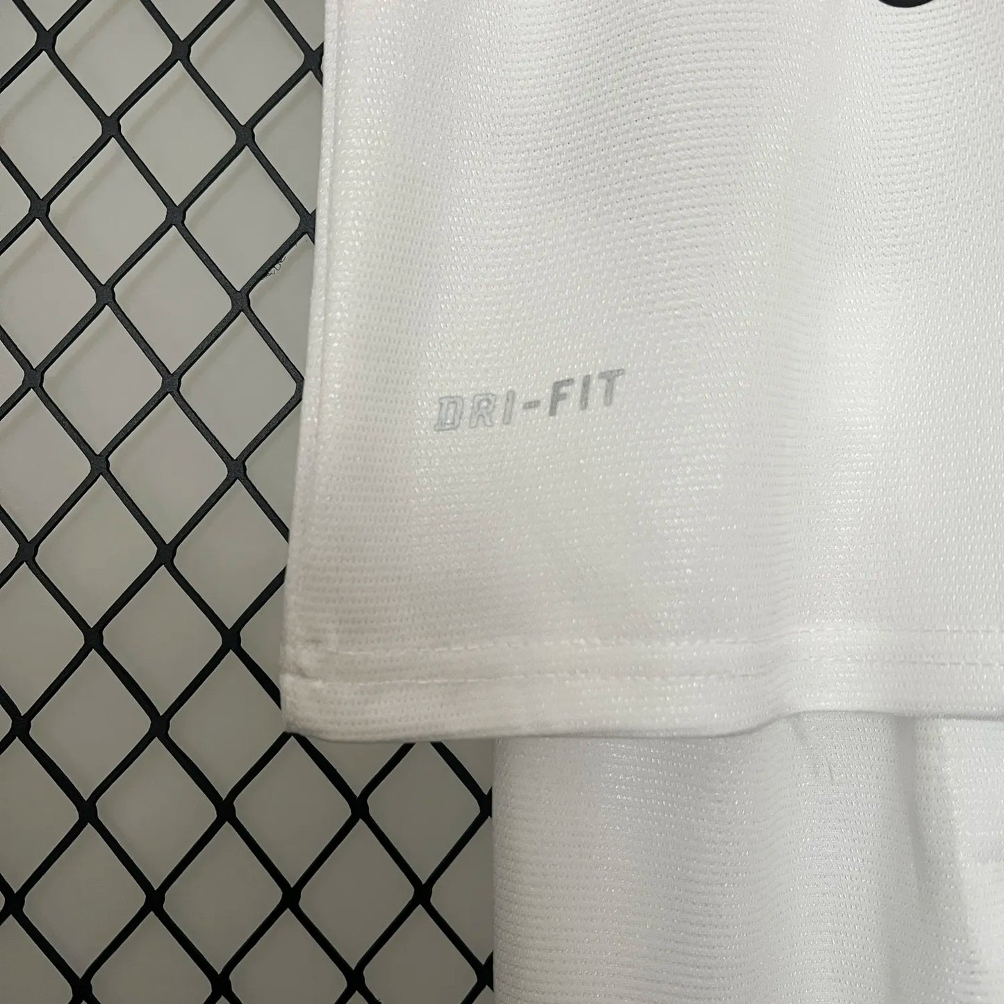 Retro 11-12 Santos Home Kids Kit