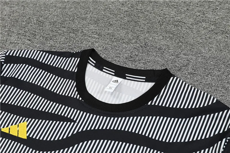 23-24 Juventus Short Sleeve Training Suit