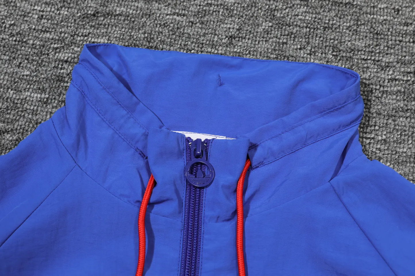 24-25 Bayern Munich Retro Windbreaker Suit