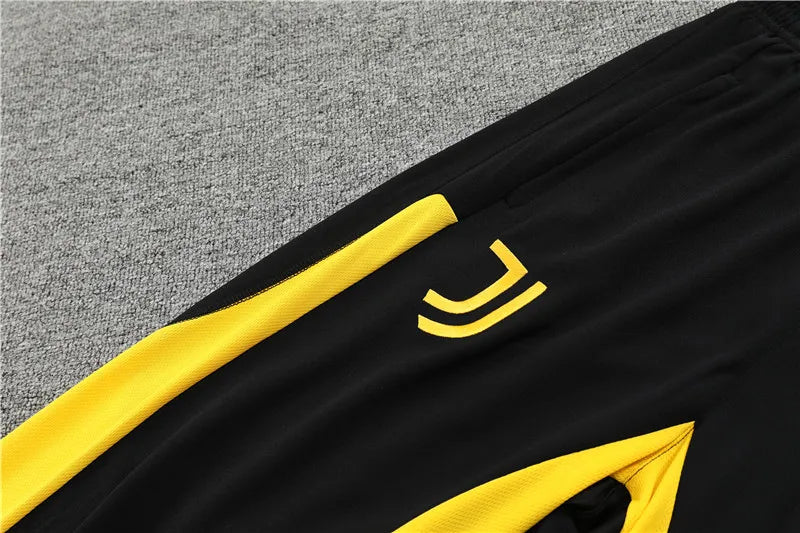 23-24 Juventus Training Suit