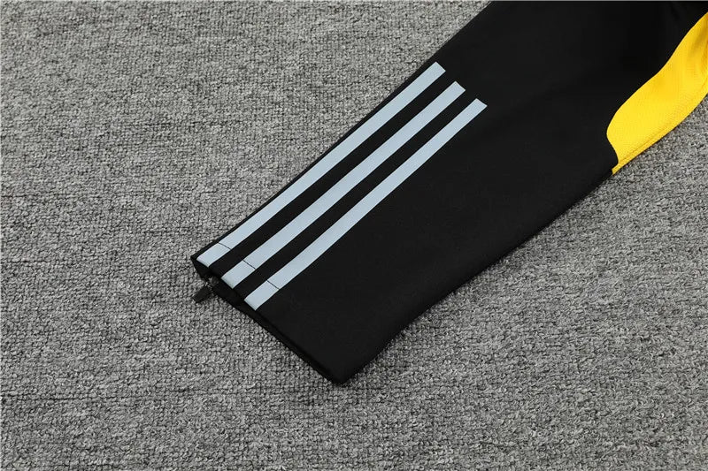 23-24 Juventus Training Suit