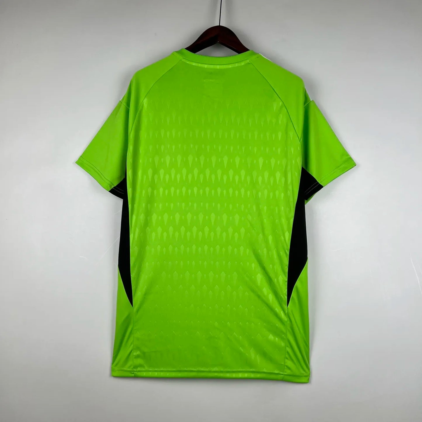 23-24 Real Madrid Goalkeeper Green Fans Jersey