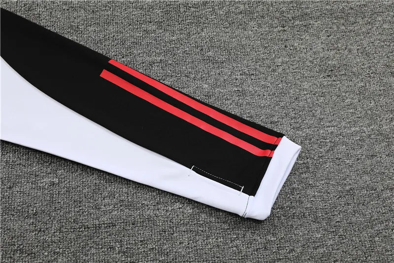 23-24 Manchester United Training Suit