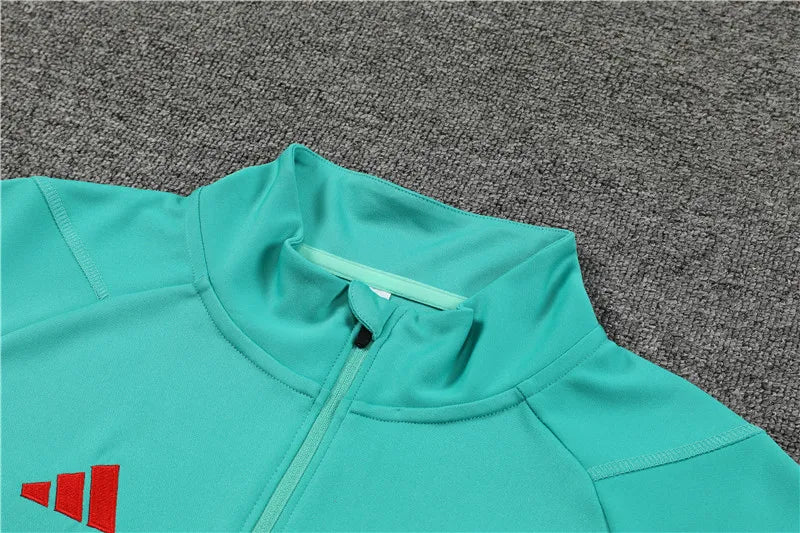 23-24 Manchester United Training Suit