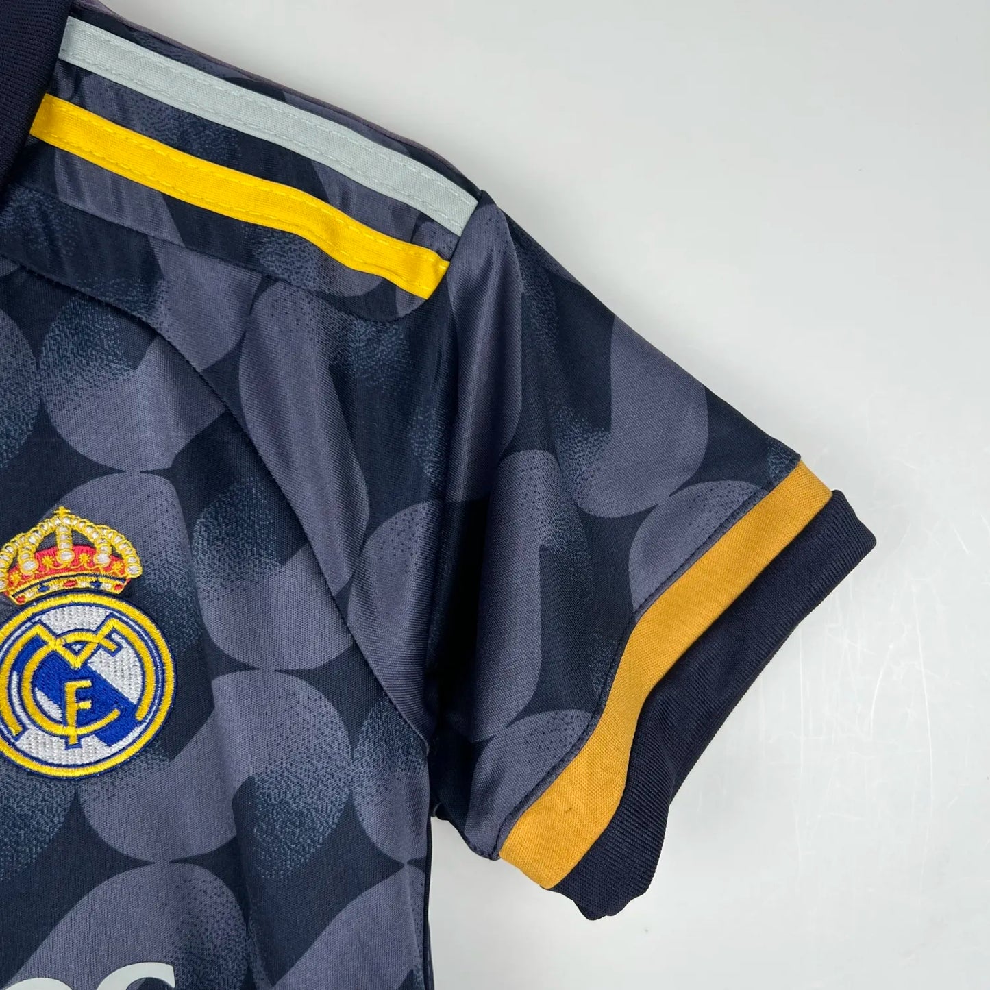 23-24 Real Madrid Away Kid Kit