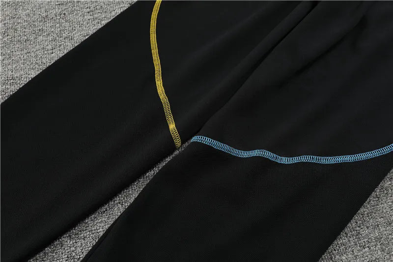 23-24 Manchester United Training Short Sleeve Suit