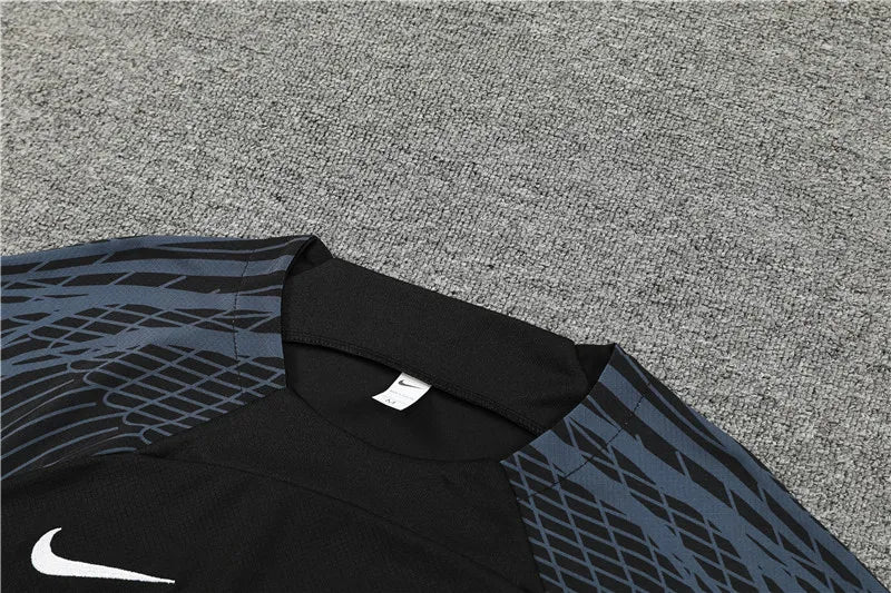 23-24 PSG Training Short Sleeve Suit