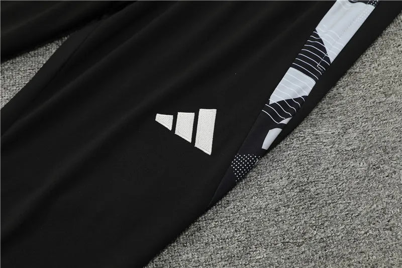 24-25 Manchester United Black Training Suit