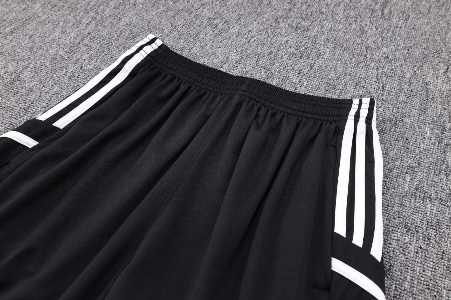 23-24 Juventus Black Training Vest Suit