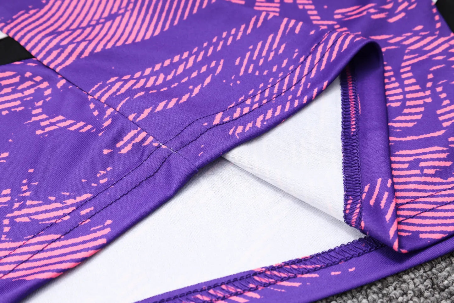 23-24 Juventus purple Training Vest Suit