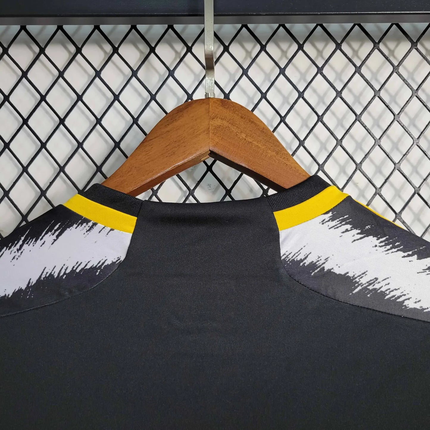 23-24 Juventus Home Long Sleeve Fans Jersey
