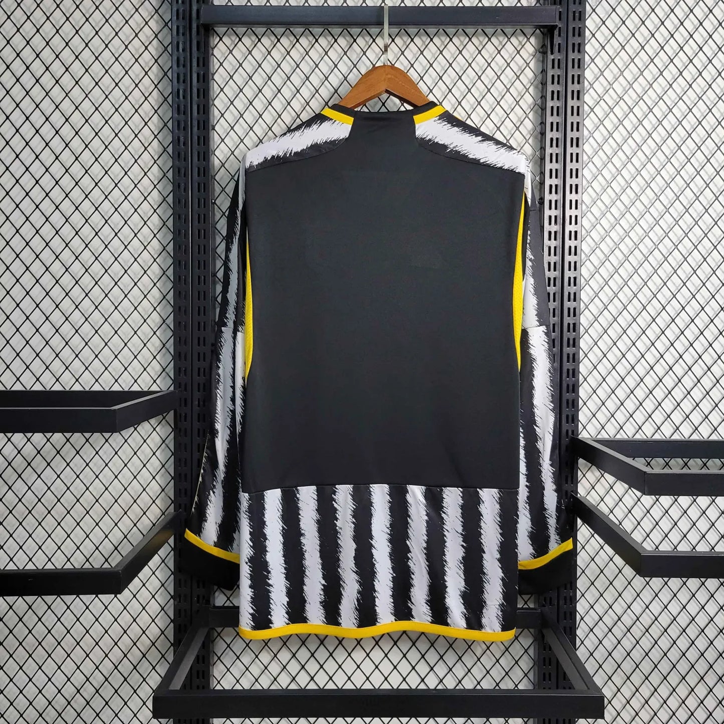 23-24 Juventus Home Long Sleeve Fans Jersey