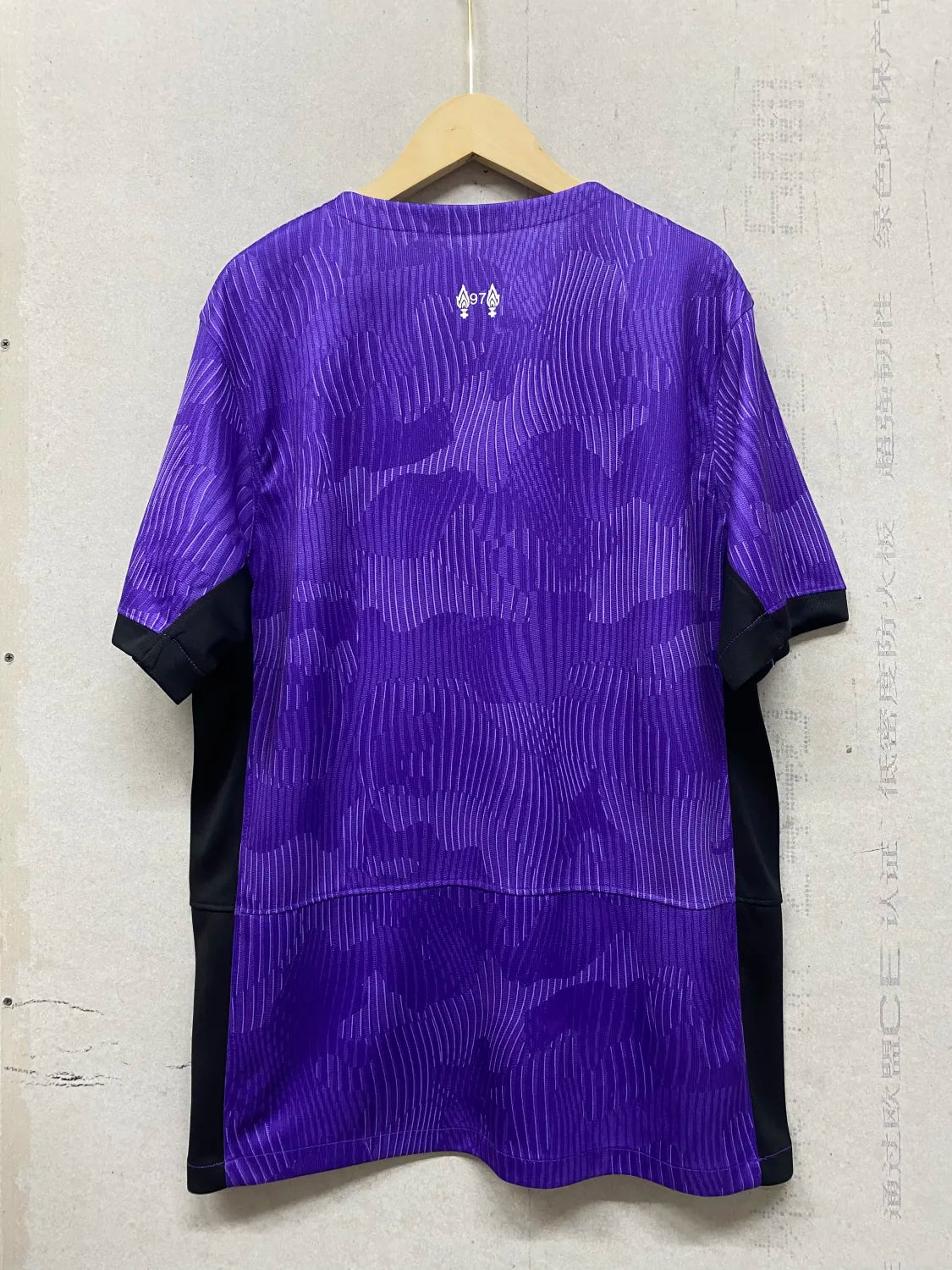 23-24 Liverpool Third Fans Jersey