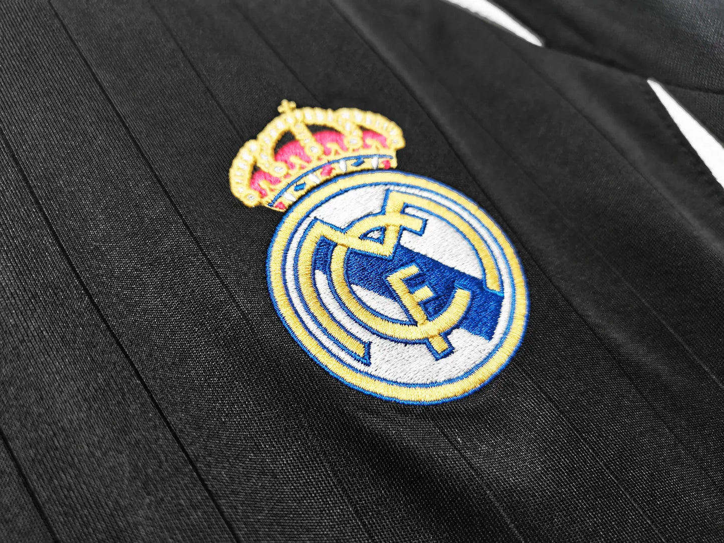 06-07 Real Madrid Third Retro Jersey