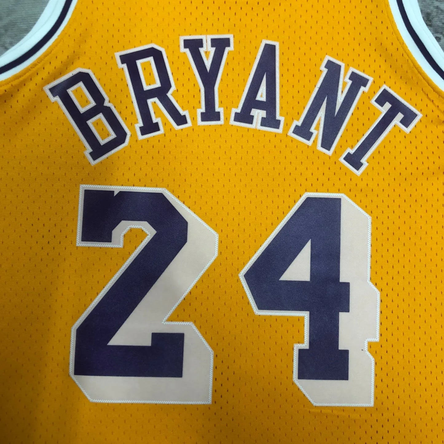 M&N 07-08 Lakers SW Yellow 24# Bryant