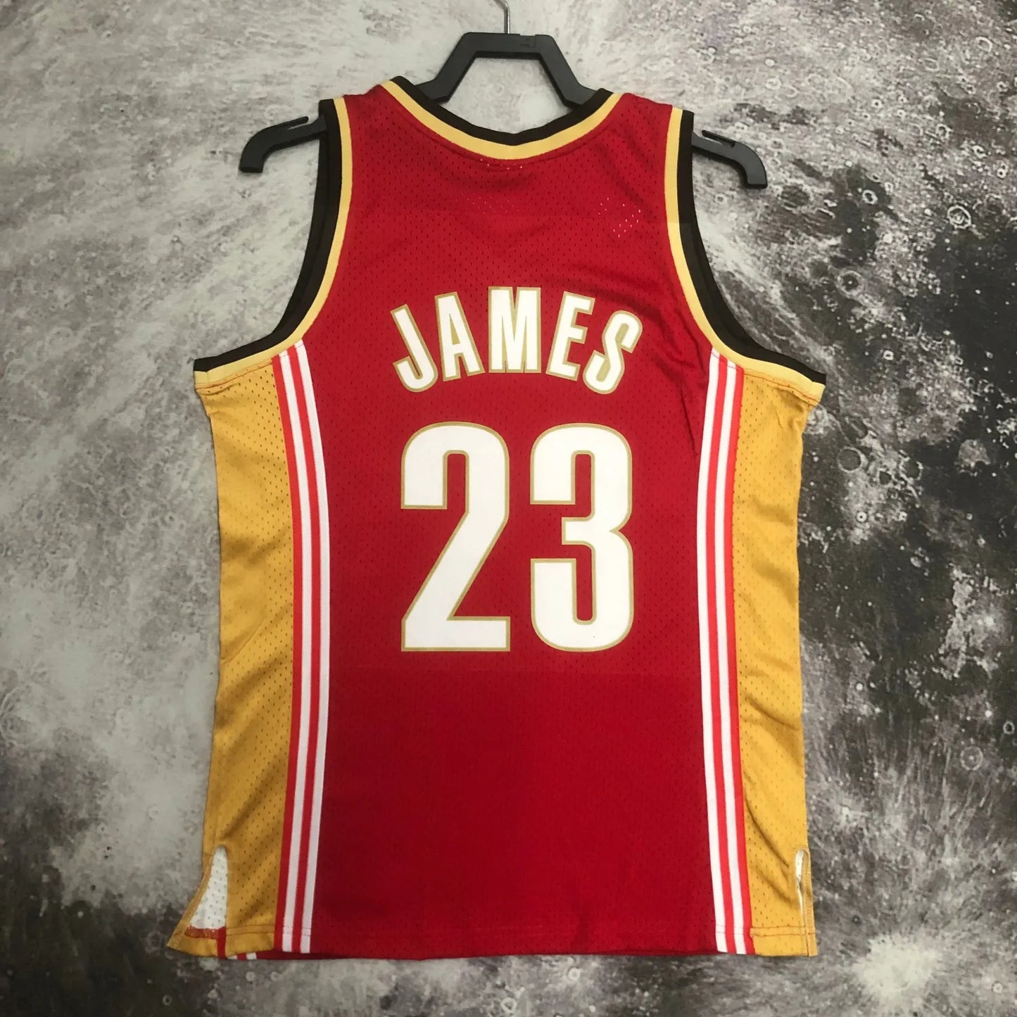 M&N 03-04 Cleveland Cavaliers SW Red 23# JAMES