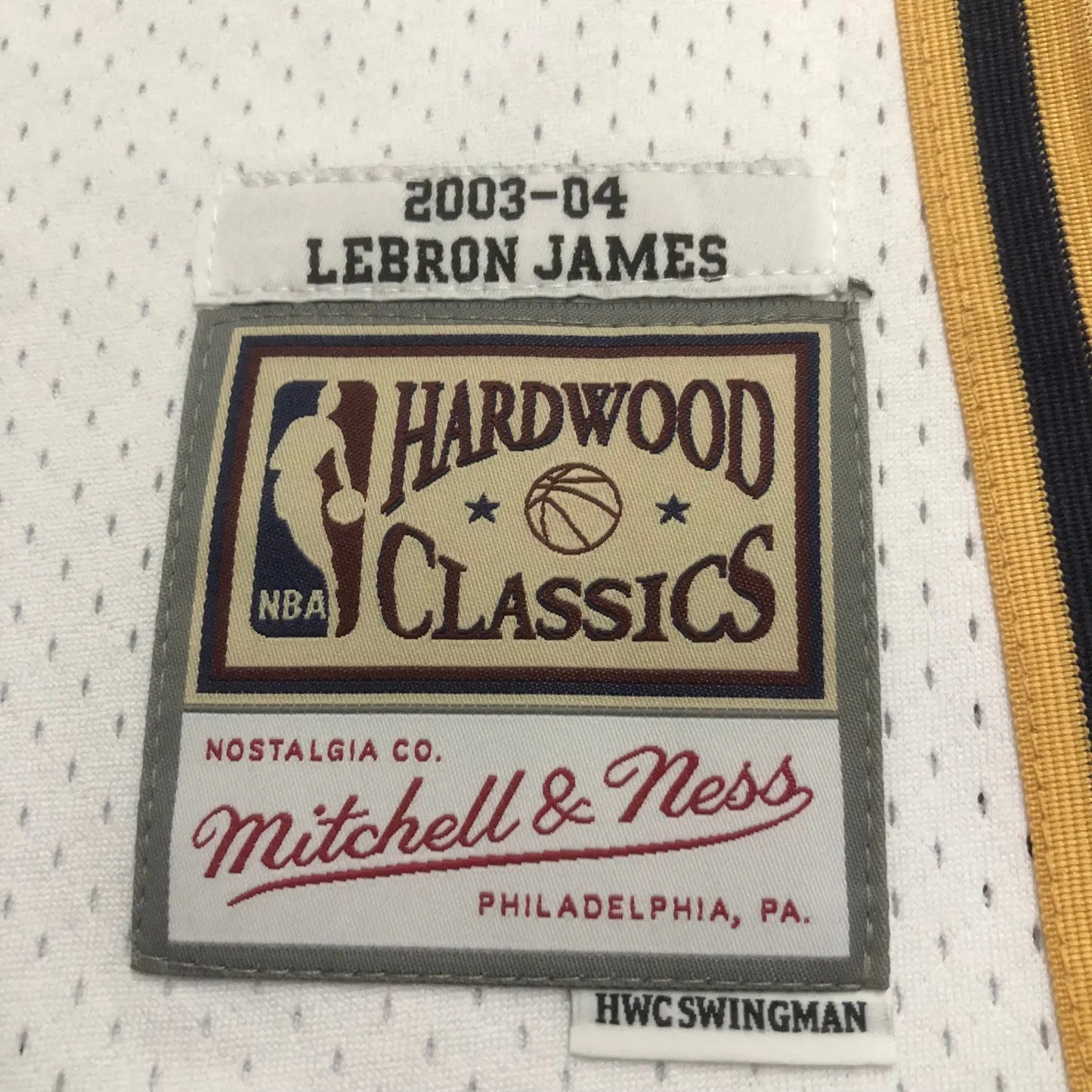 M&N 03-04 Cleveland Cavaliers SW 23# JAMES