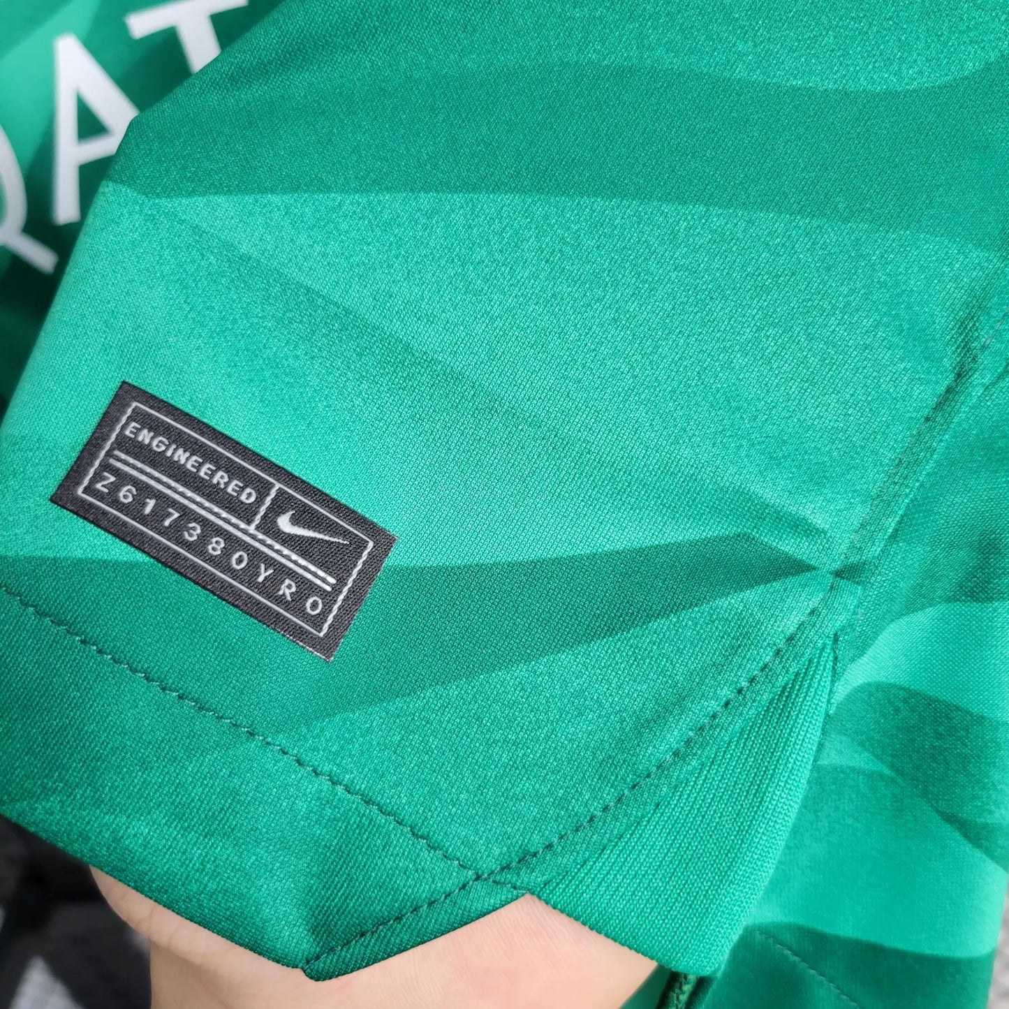 23-24 PSG Green GoalKeeper Fans Jersey