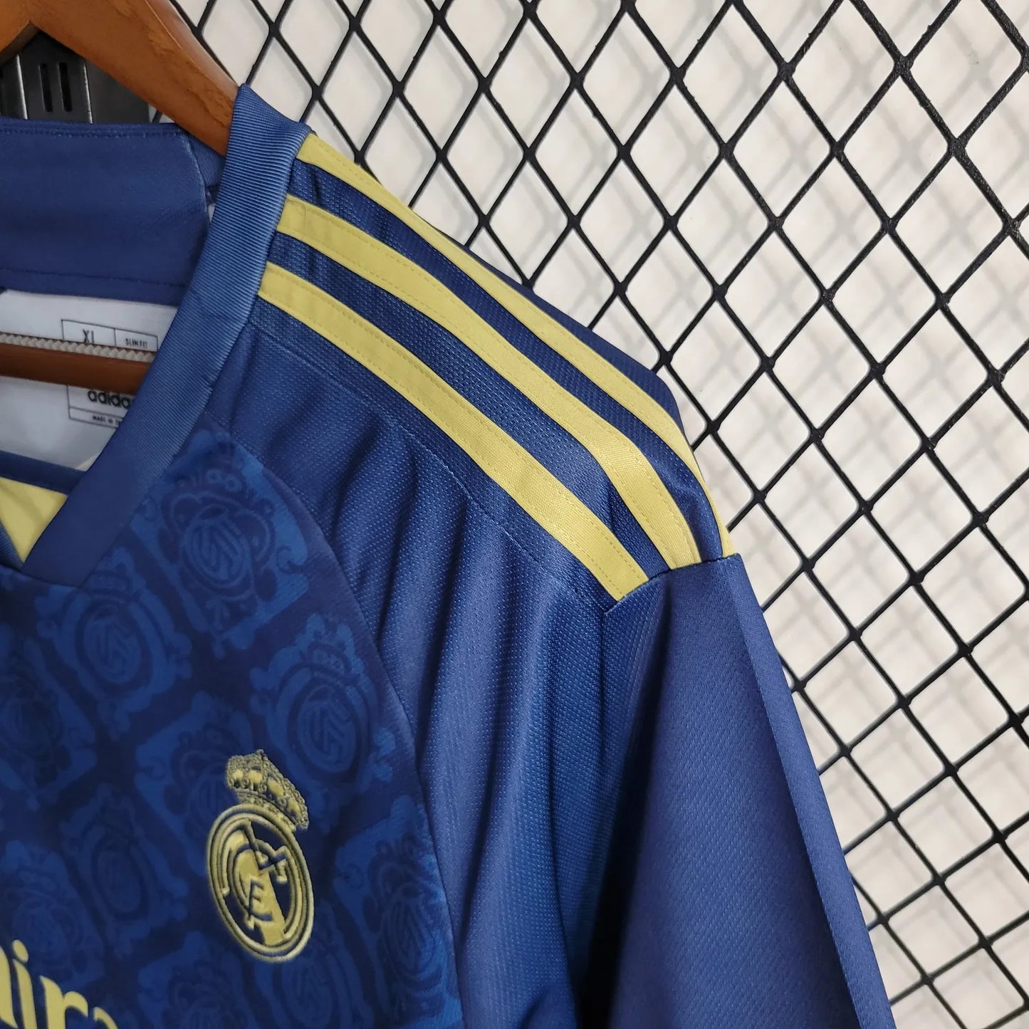 23-24 Real Madrid Special Fans Jersey