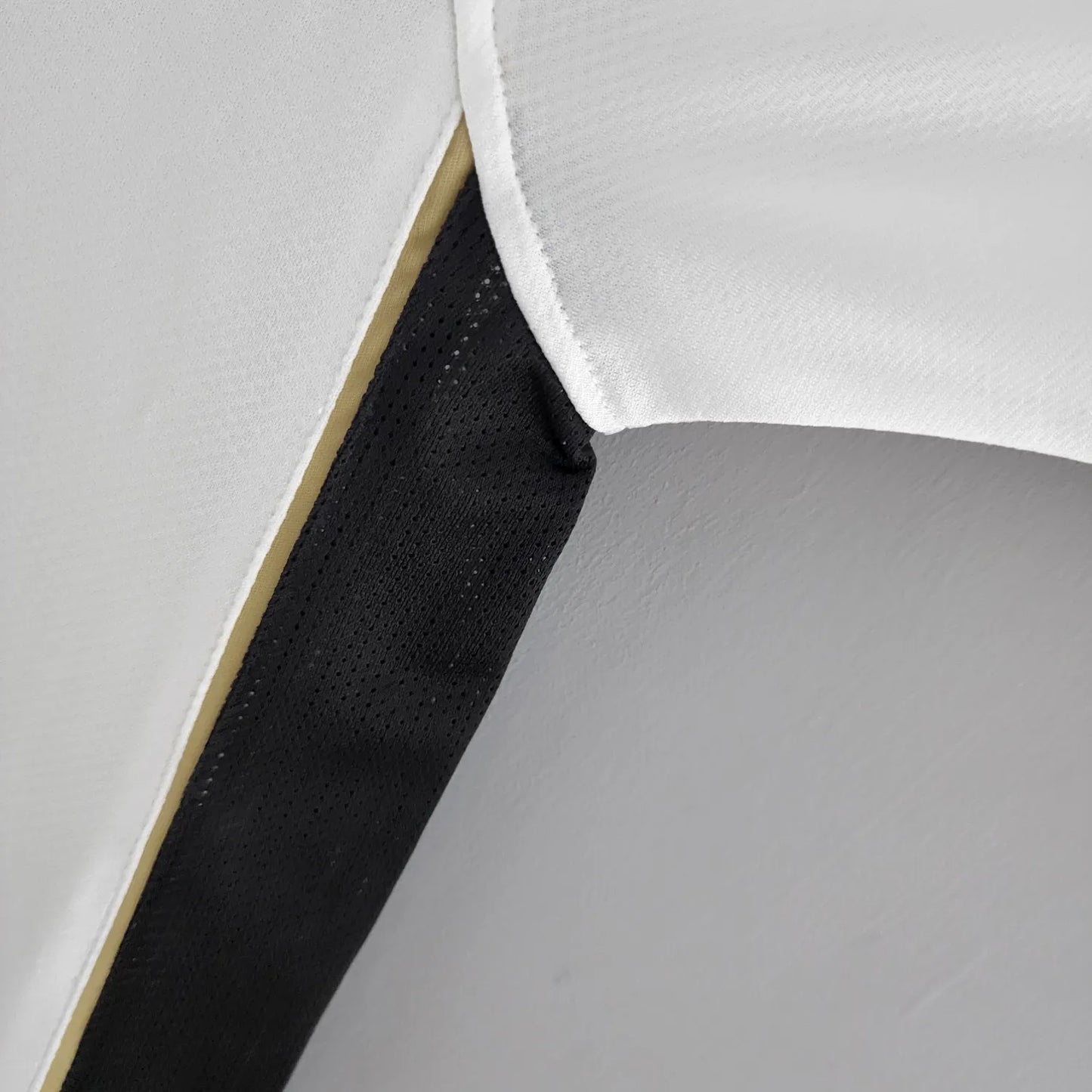06-07 Manchester United Away Retro Jersey