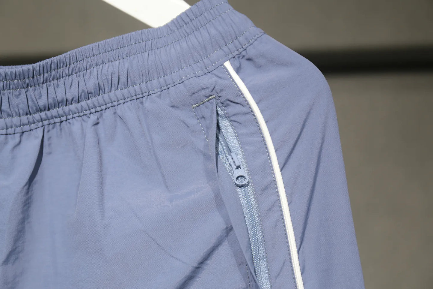 24-25 Liverpool Retro Windbreaker Suit