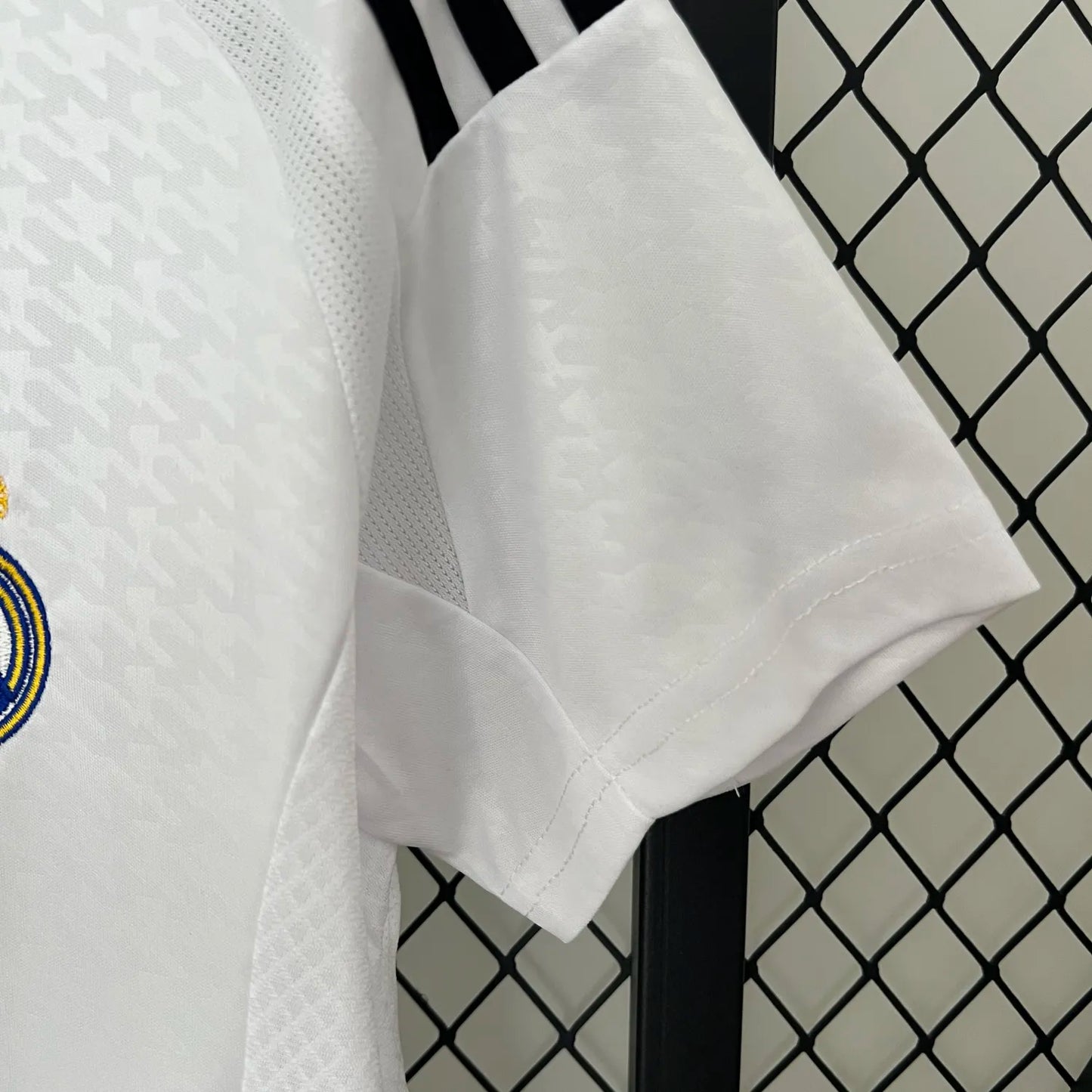 24-25 Real Madrid Home Woman Jersey