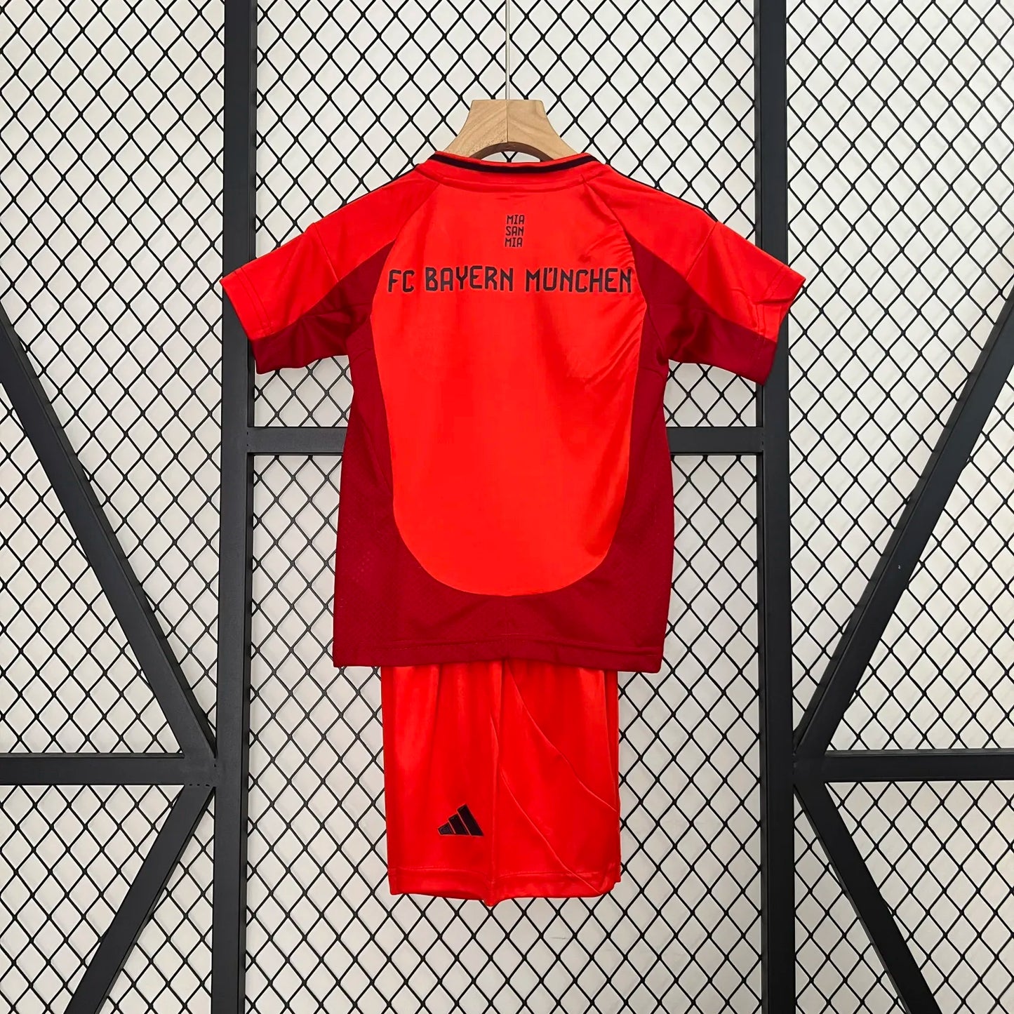 24-25 Bayern Munich Home Kids Kit