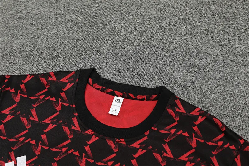 24-25 Manchester United Red Short Sleeve Training Suit