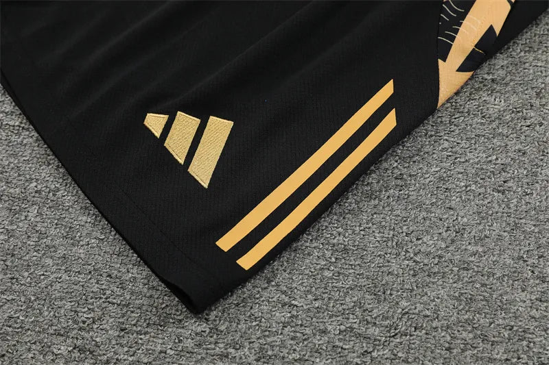 24-25 Real Madrid Black Gold Short Sleeve Training Suit