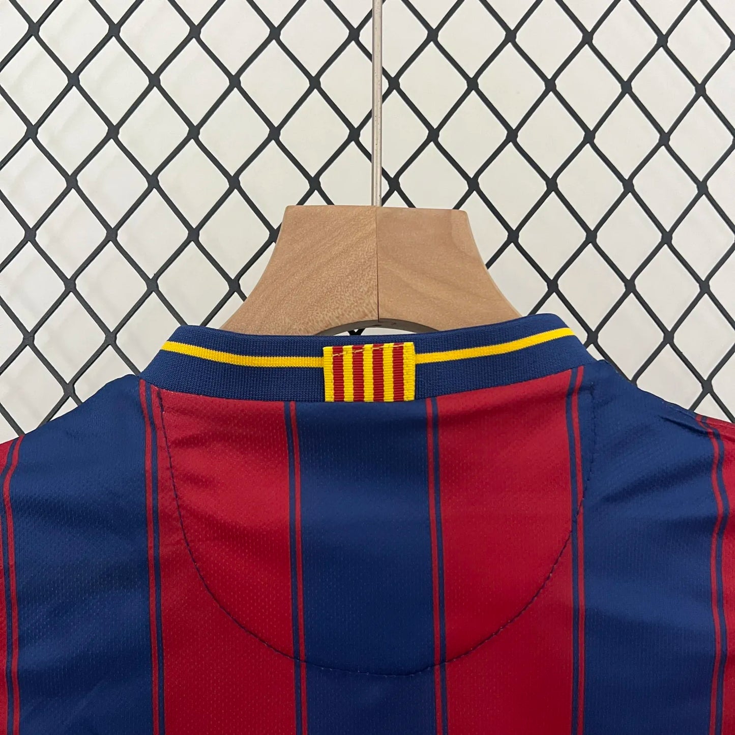 Retro 09-10 Barcelona Home Kids Kit