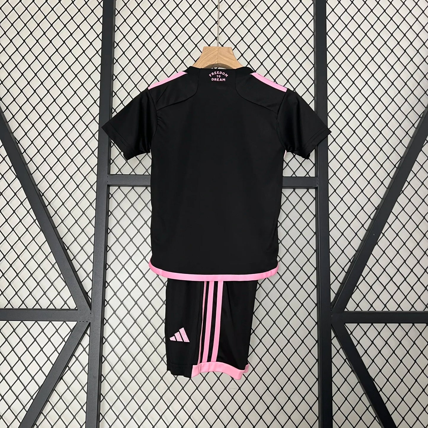 24-25 Miami Away Kids Kit