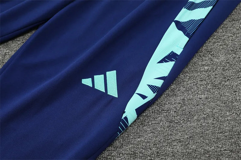 24-25 Manchester United Training Suit