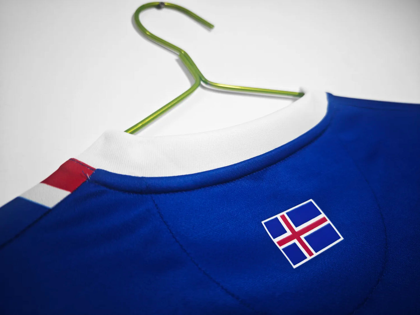 16-17 Iceland Home Retro Jersey