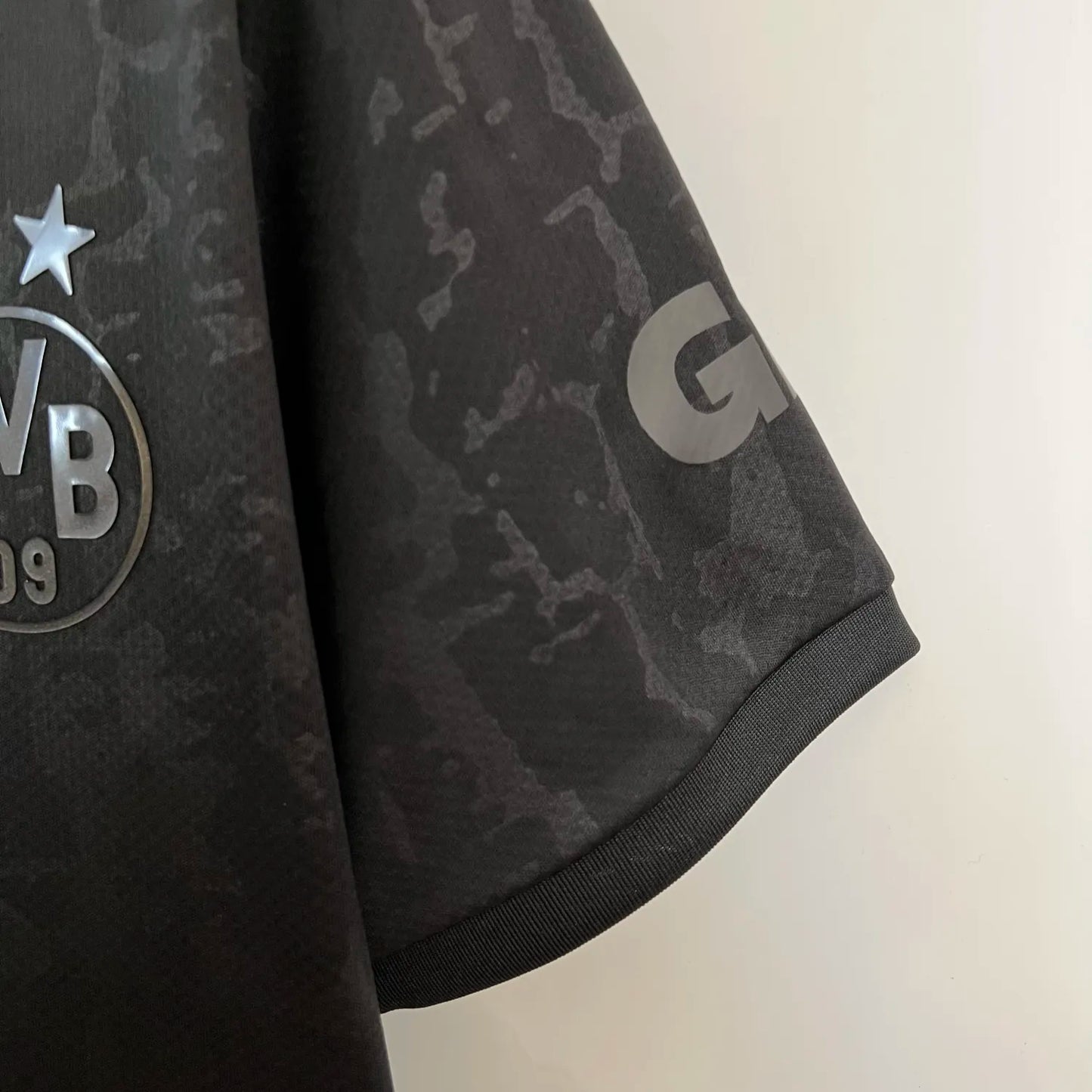23-24 Borussia Dortmund All Black Jersey