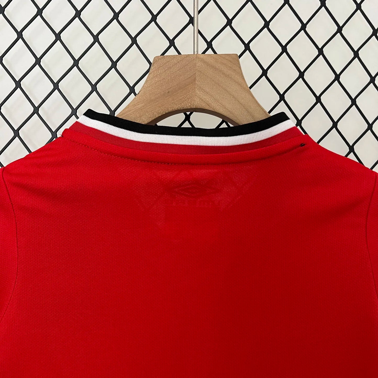 Retro 00-01 Manchester United Home Kids Kit