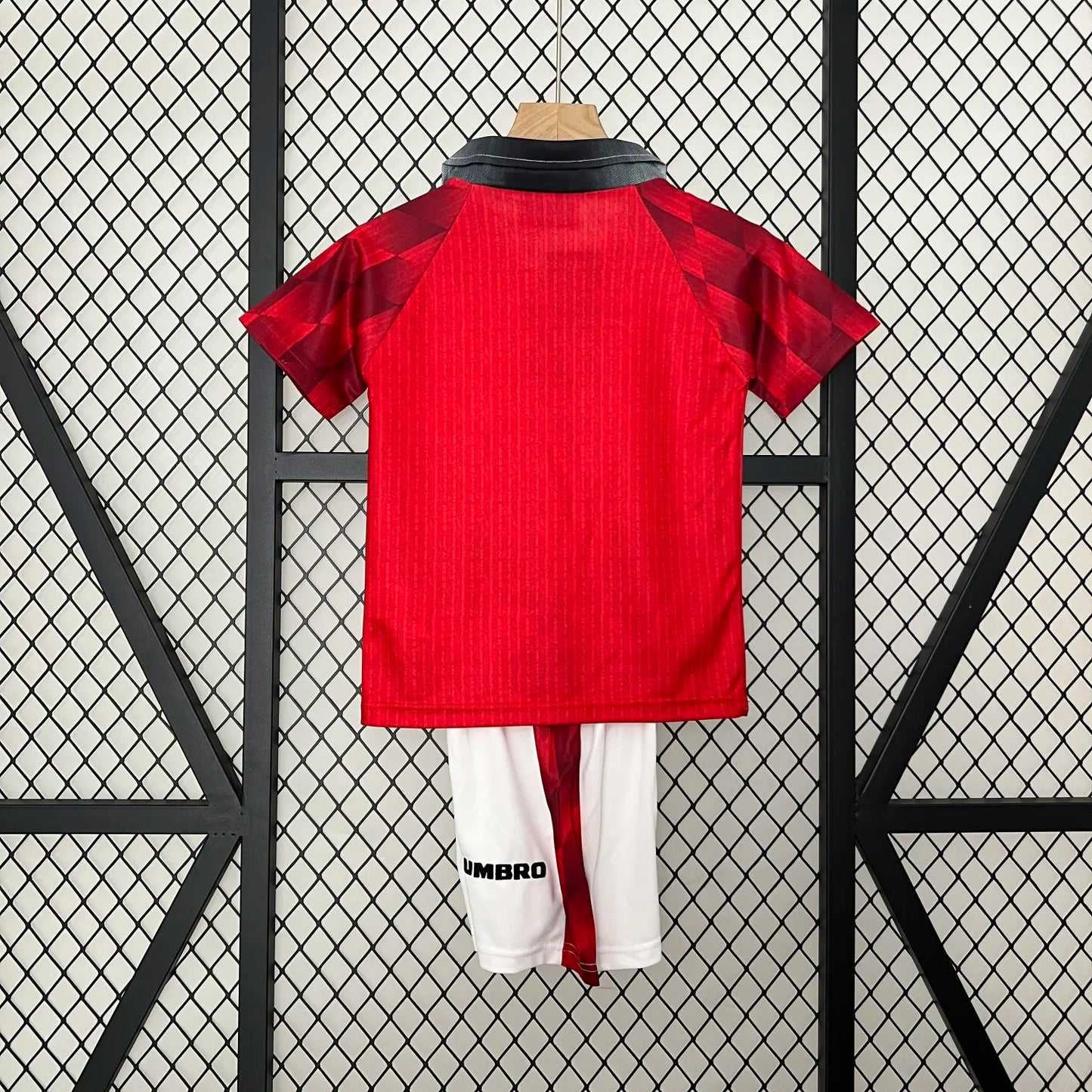 96-97 Manchester United Home Kids Kit