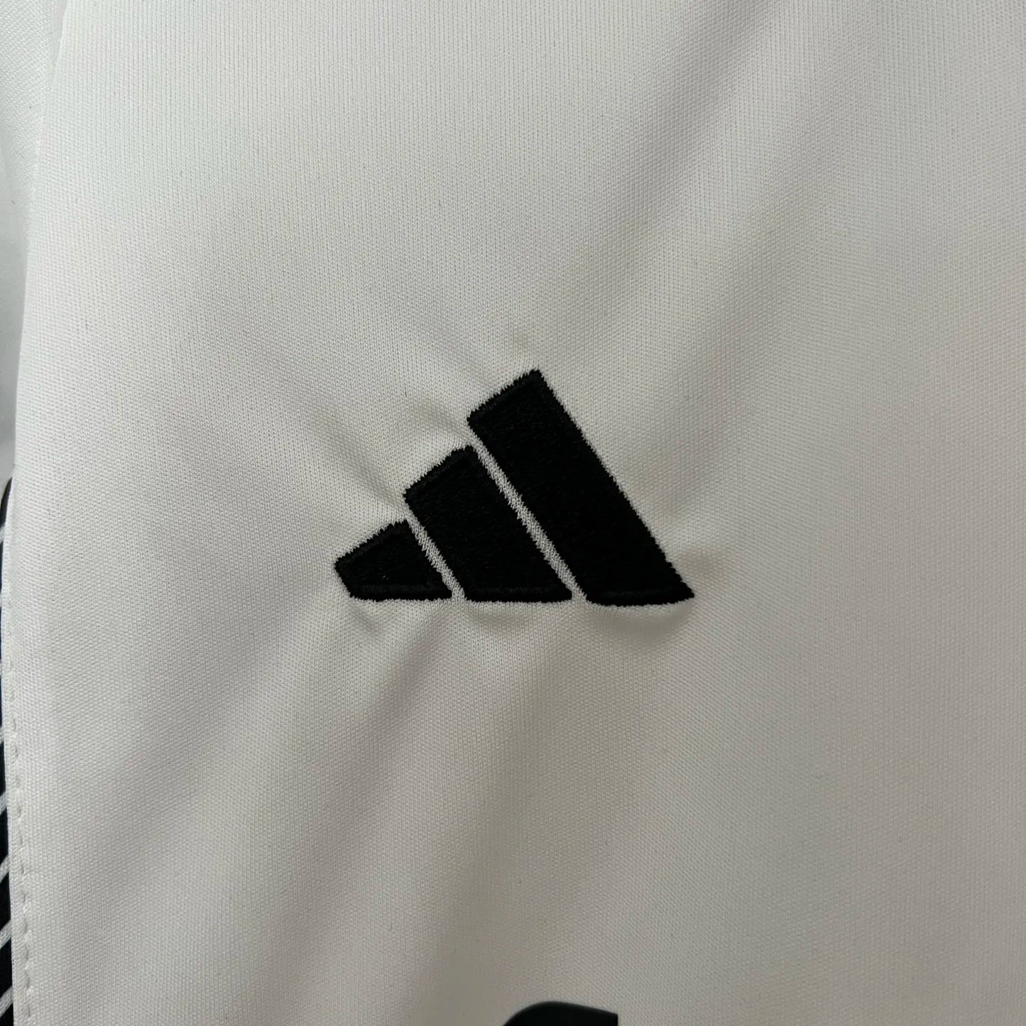 24-25 Colo Colo Home Kids Kit