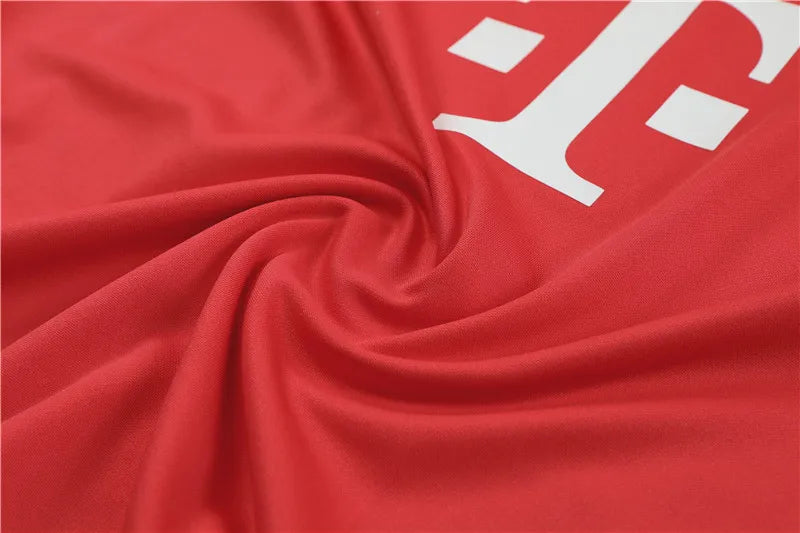 23-24 Bayern Munich Red Training Suit