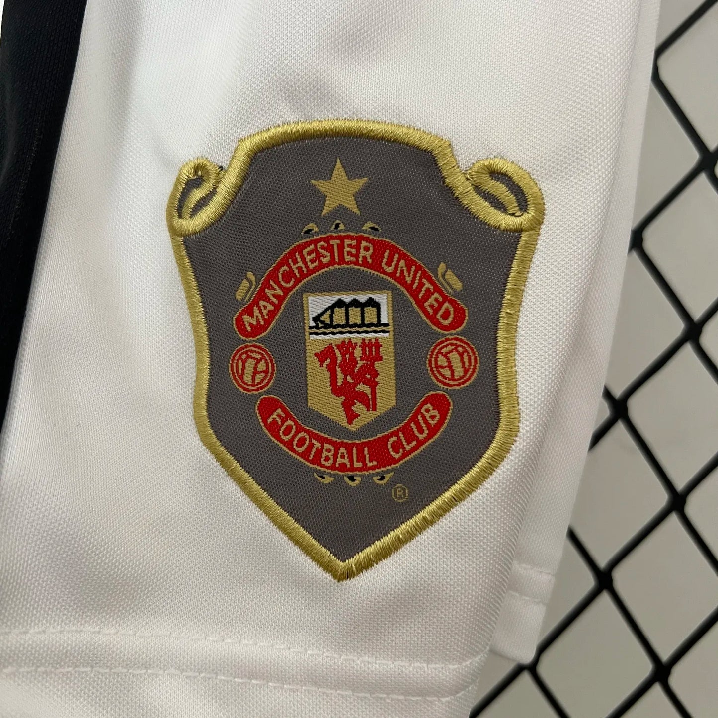 Retro 99-00 Manchester United Home Kids Kit