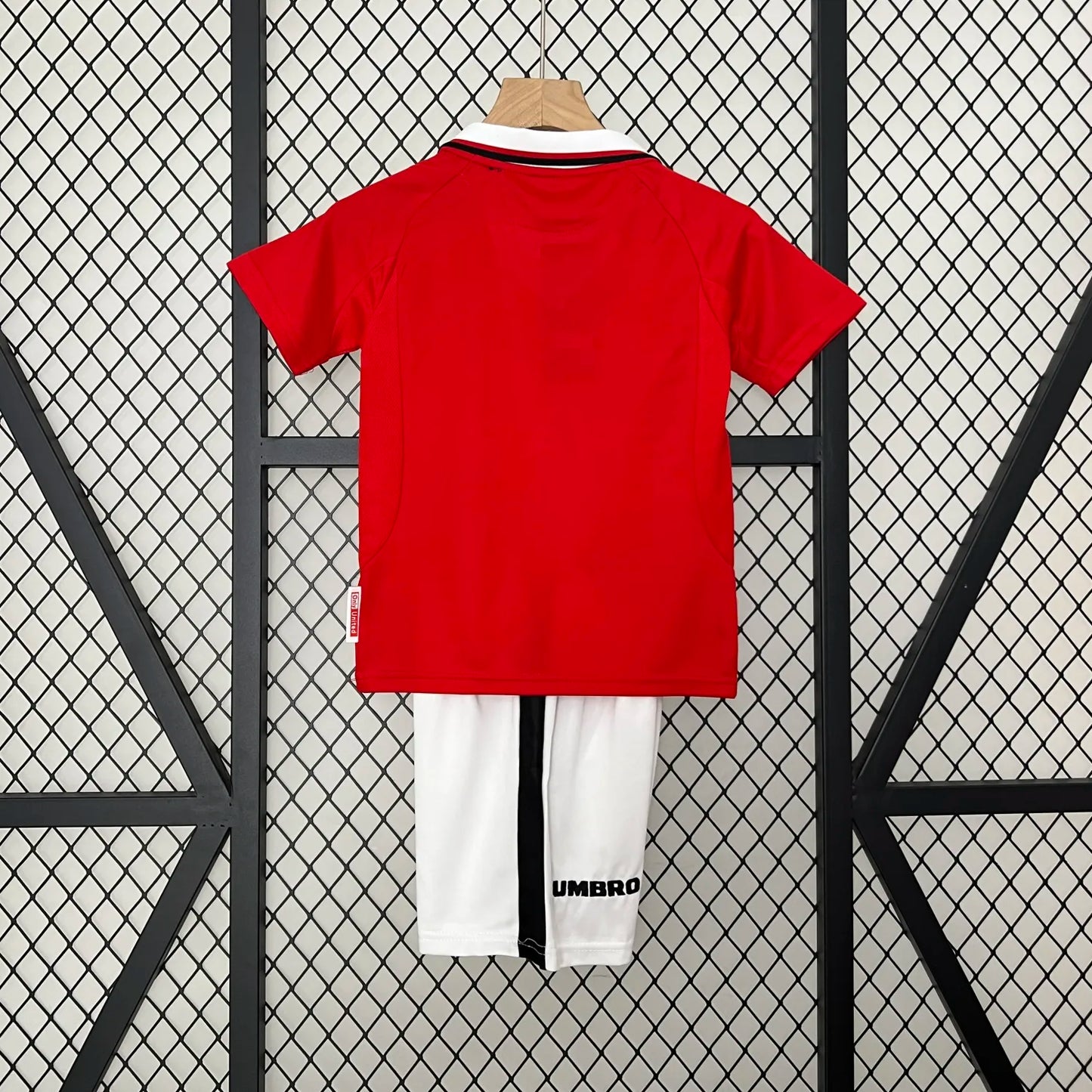 Retro 99-00 Manchester United Home Kids Kit