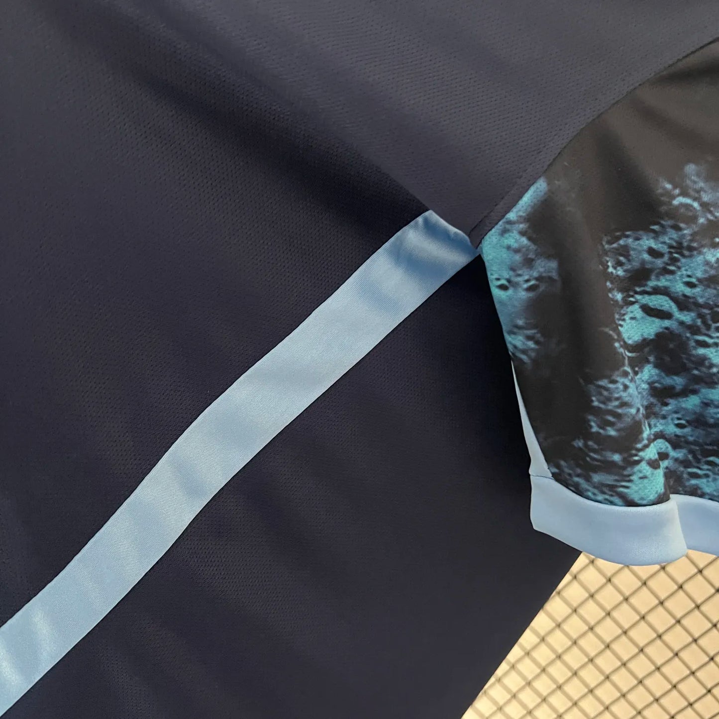 15-16 Manchester City Away Retro Jersey