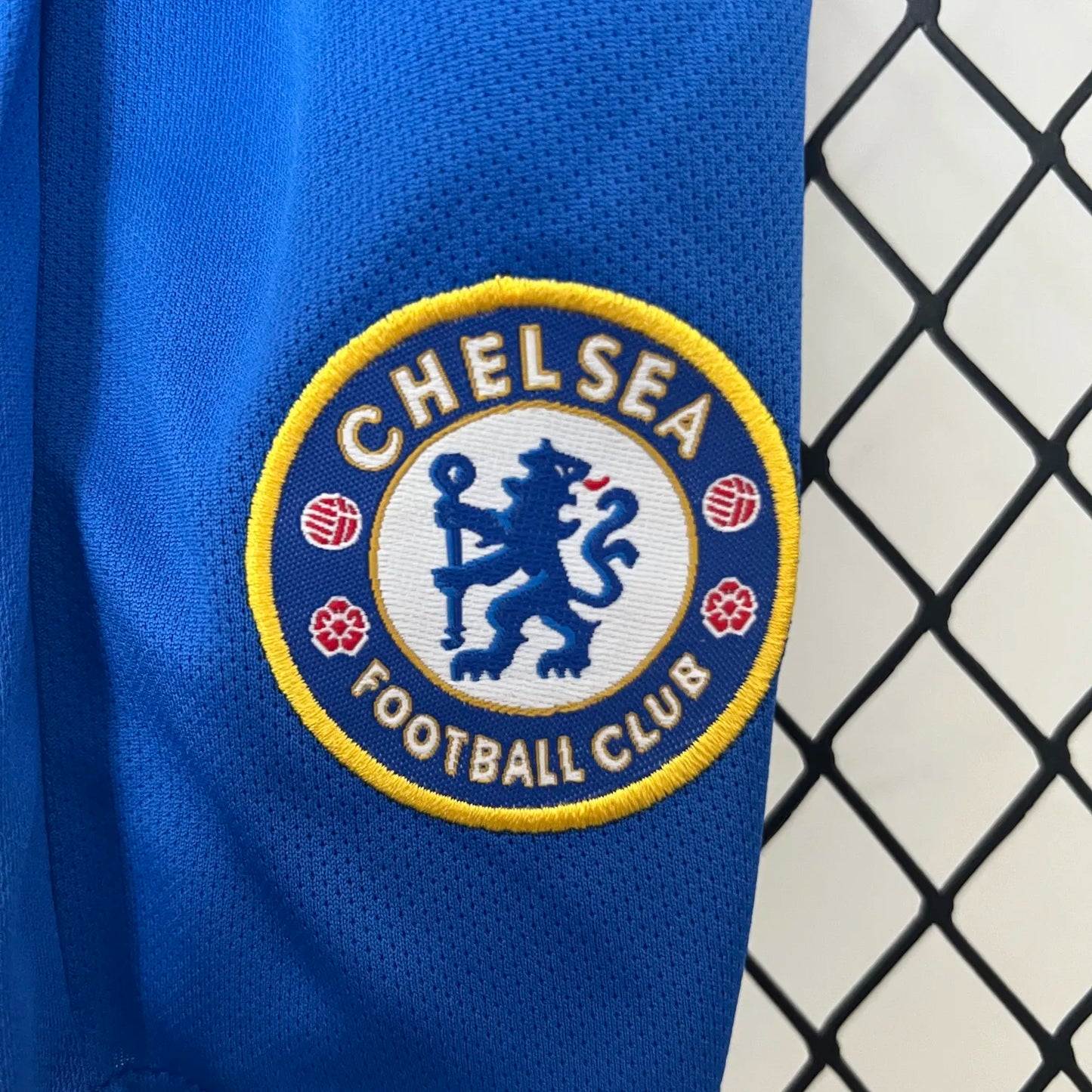Retro 08-09 Chelsea Home Kids Kit